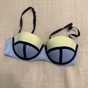 VS Color Block Bikini Top